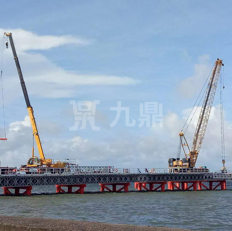 貝雷橋主要受力構(gòu)件有哪些？